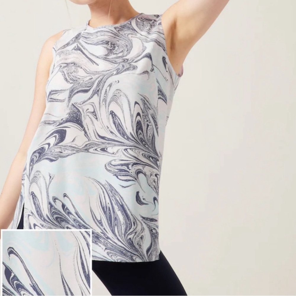 Athleta Women's Zephyr Refined Tank Renewed